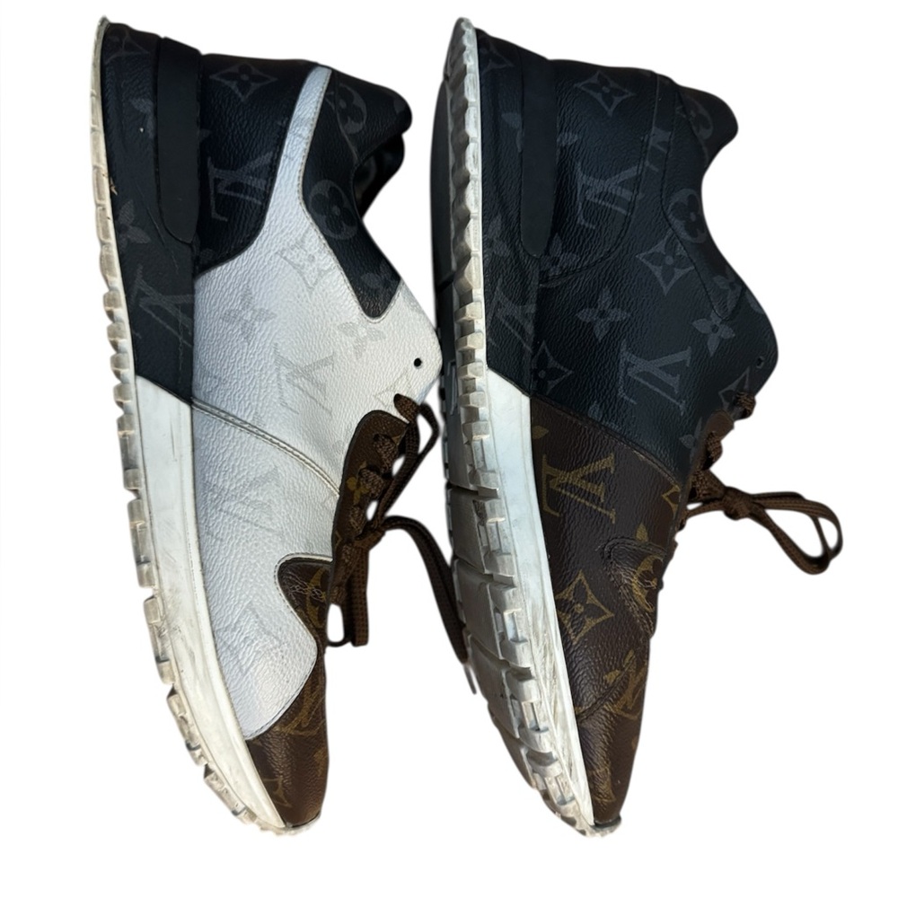 Louis Vuitton Run Away Sneakers - Picture 3 of 7